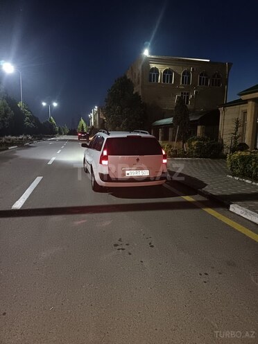 Renault Megane-2