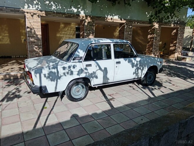 LADA (VAZ) 2107-6