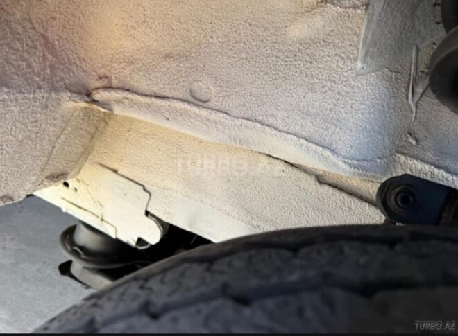 Ford Transit-16