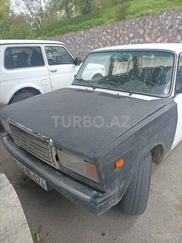 LADA (VAZ) 2107-4