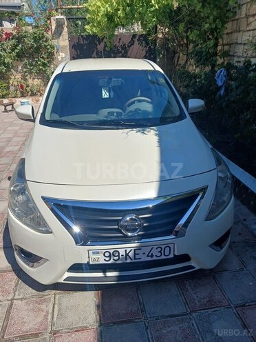 Nissan Sunny-2