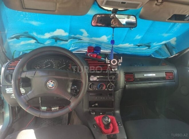 BMW 320-5