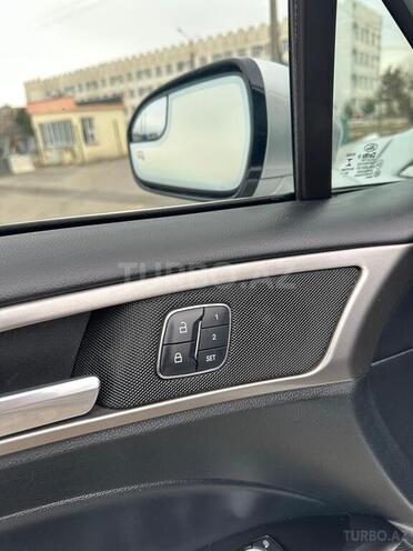 Ford Fusion (North America)-11