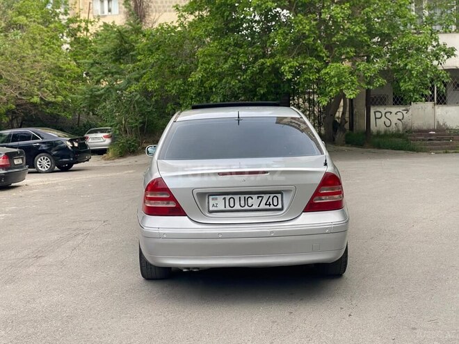 Mercedes C 240-2
