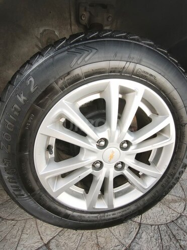 Chevrolet Cobalt-15
