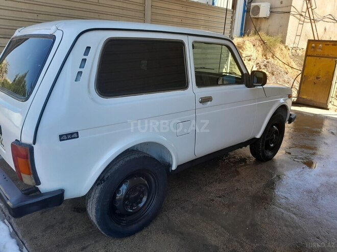 LADA (VAZ) Niva-6