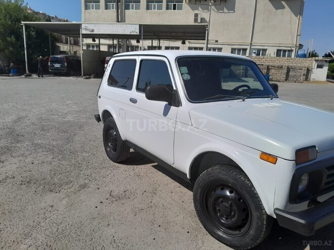 LADA (VAZ) Niva-10