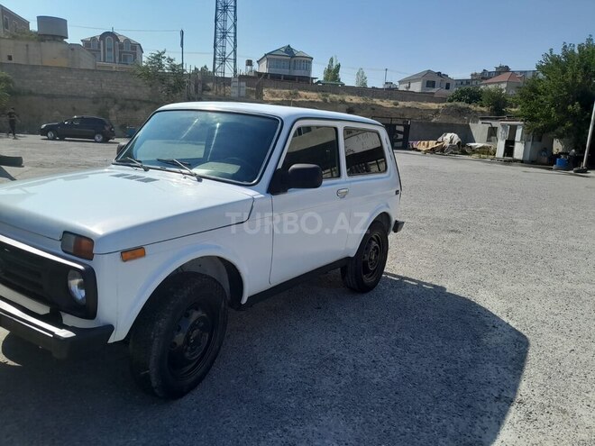 LADA (VAZ) Niva-17
