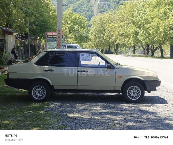 LADA (VAZ) 21099-2