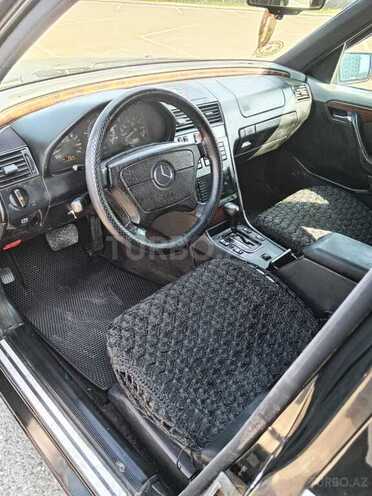 Mercedes C 220-8