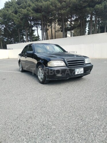 Mercedes C 220-2