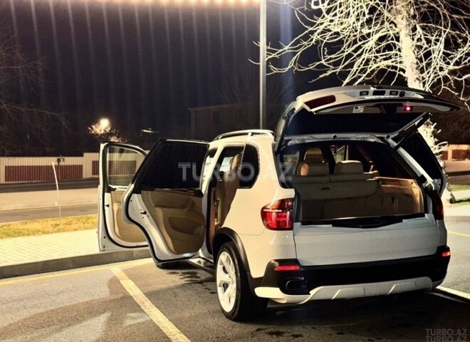 BMW X5-8