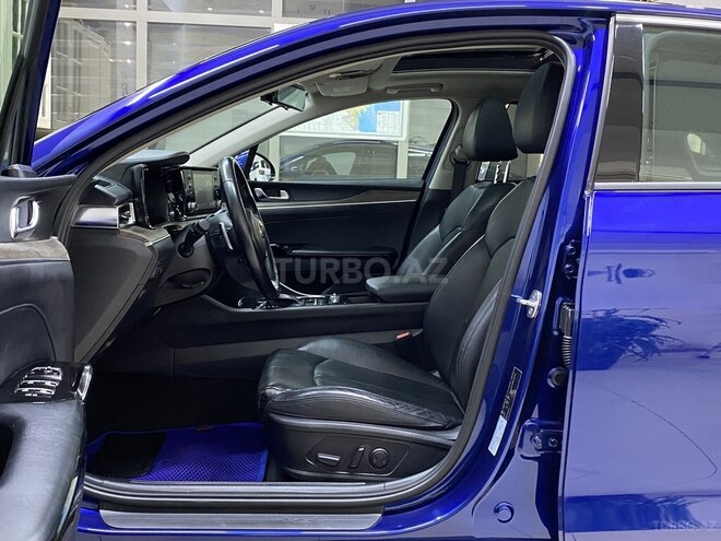 Kia K5-16