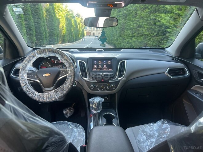 Chevrolet Equinox-5