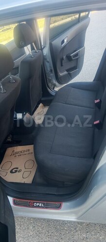 Opel Astra-15
