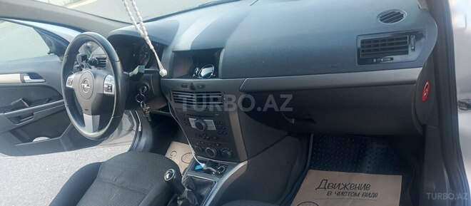 Opel Astra-14