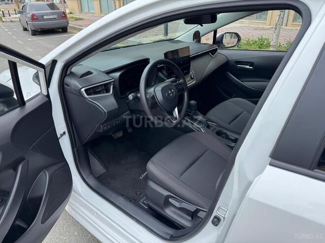Toyota Corolla-11