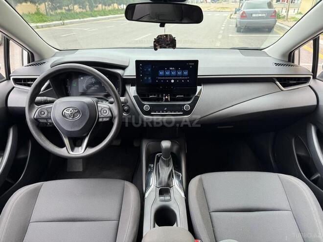 Toyota Corolla-12