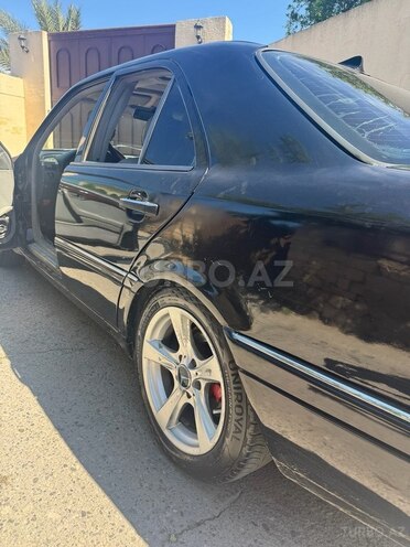 Mercedes C 280-5