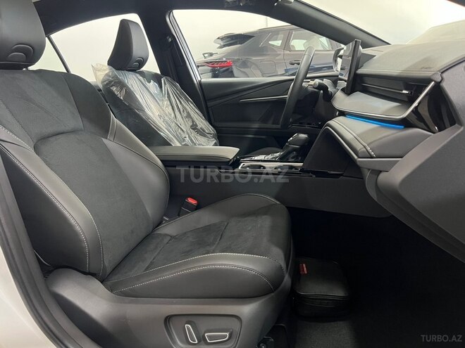 Toyota Camry-12