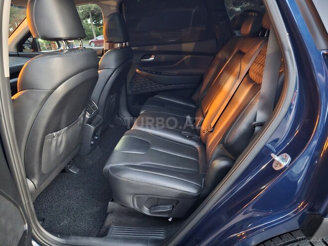 Hyundai Santa Fe-11