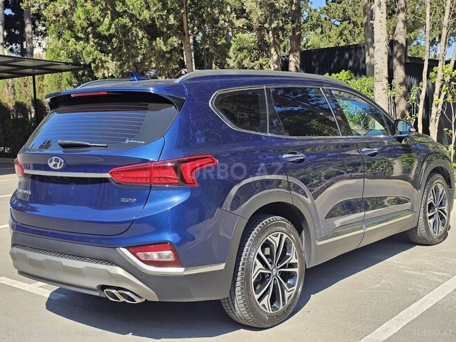 Hyundai Santa Fe-6