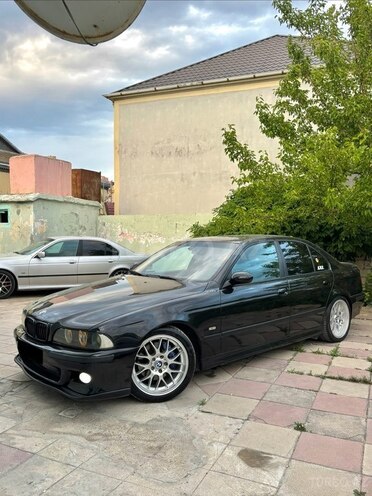 BMW 530-5