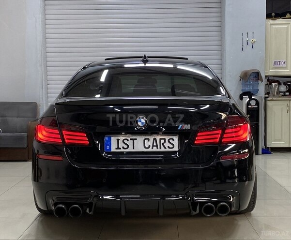 BMW 528-9