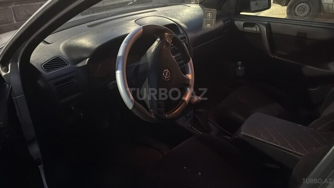 Opel Astra-3