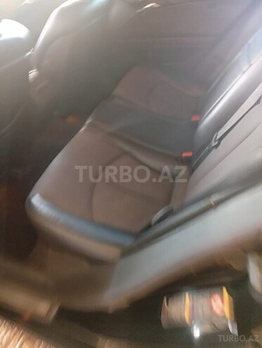 Mercedes E 220-8