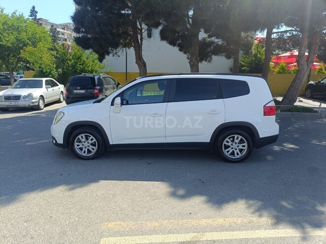 Chevrolet Orlando-6