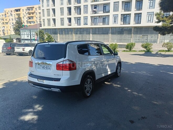Chevrolet Orlando-5