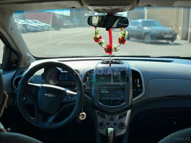 Chevrolet Aveo-9