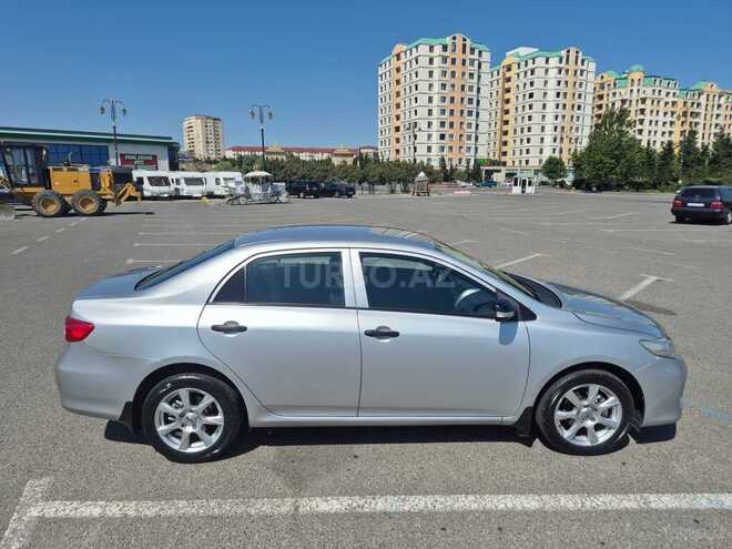 Toyota Corolla-11