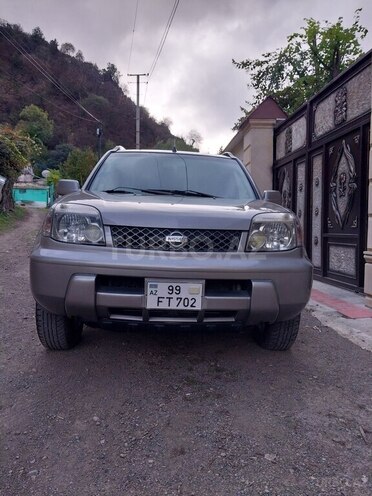 Nissan X-Trail-1