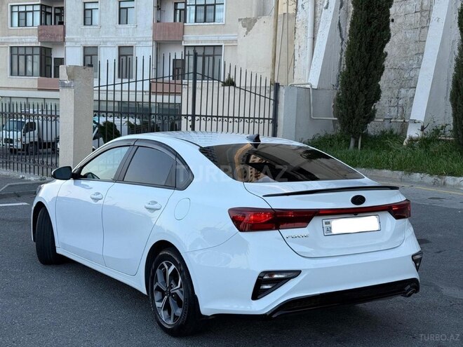 Kia Forte-11