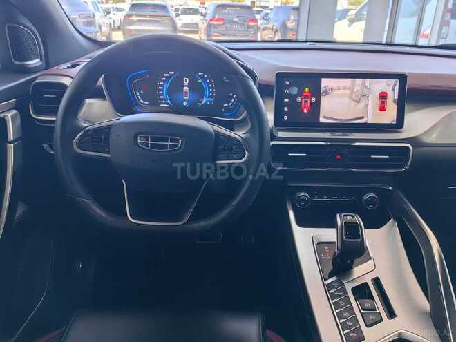 Geely Coolray-21