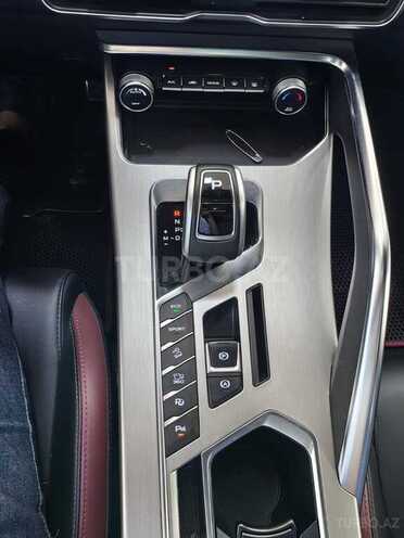 Geely Coolray-16