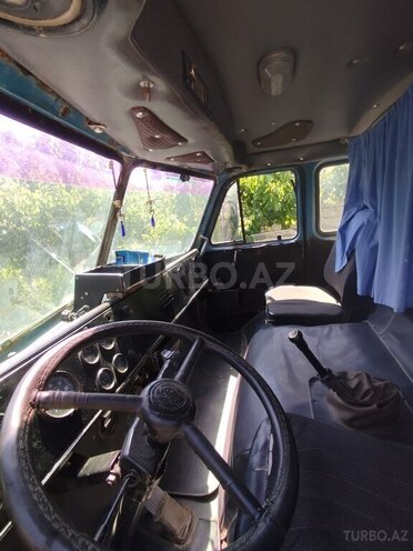 MAZ 5549-7