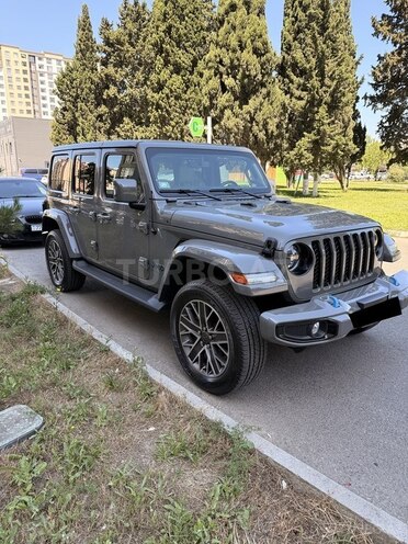 Jeep Wrangler-3