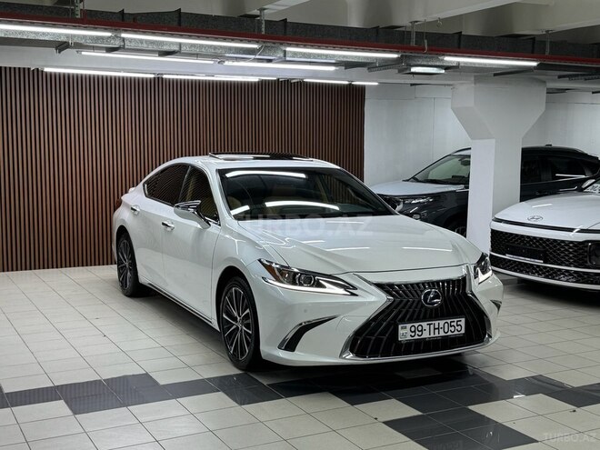Lexus ES 300h-2