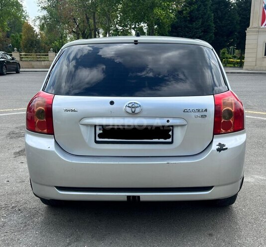Toyota Corolla-4