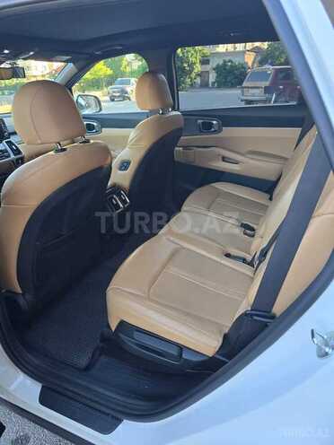 Kia Sorento-12