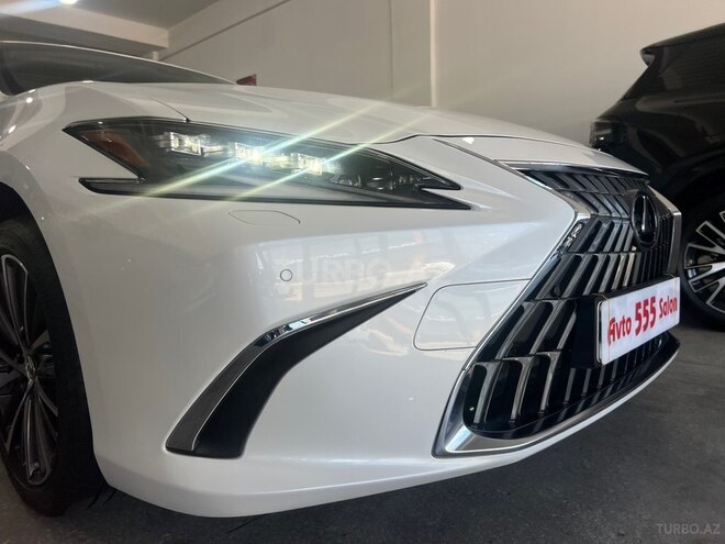 Lexus ES 300h-7