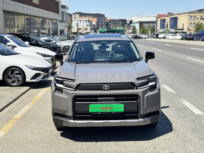 Toyota RAV4-1