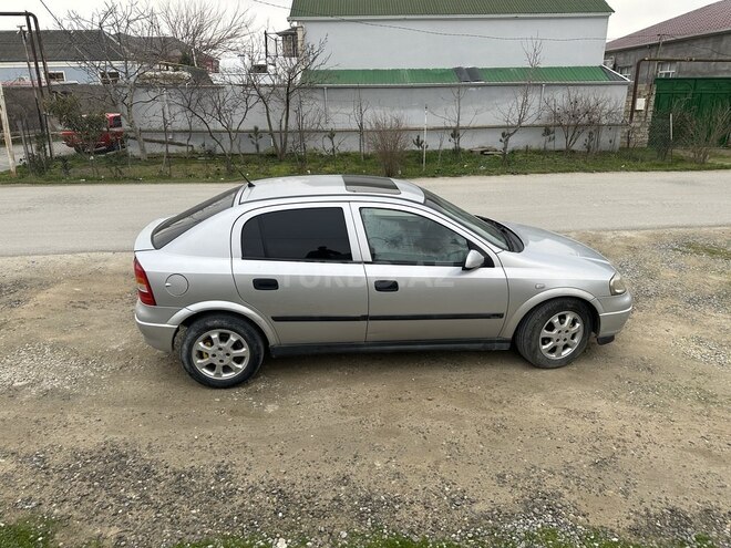 Opel Astra-4