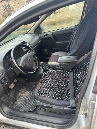 Opel Astra-6