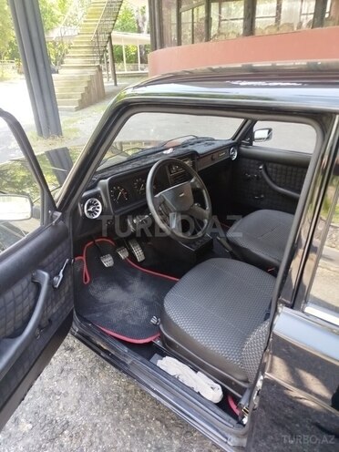 LADA (VAZ) 2107-5
