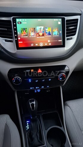 Hyundai Tucson-11