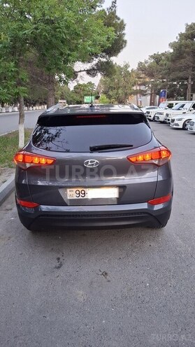 Hyundai Tucson-2